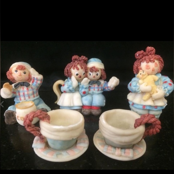 Raggedy Ann and Andy Mini Tea Set 1994 With Original Box - Picture 1 of 11